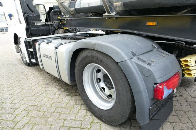 Sattelzugmaschine MAN 18.500 TGX, XXL, Intarder, Standklima, 2x Tank: das Bild 7