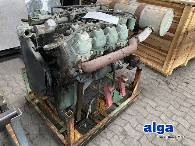 Mercedes-Benz OM 422 Motor, V8, 8 Zylinder, 10x am Lager - Sattelzugmaschine: das Bild 1 Mercedes-Benz OM 422 Motor, V8, 8 Zylinder, 10x am Lager - Sattelzugmaschine: das Bild 1