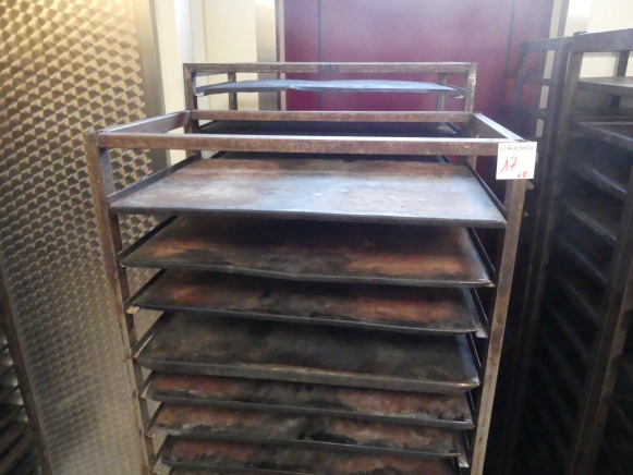 2 Chariots de four avec platine 60x40 cm - Bäckereimaschine: das Bild 3 2 Chariots de four avec platine 60x40 cm - Bäckereimaschine: das Bild 3