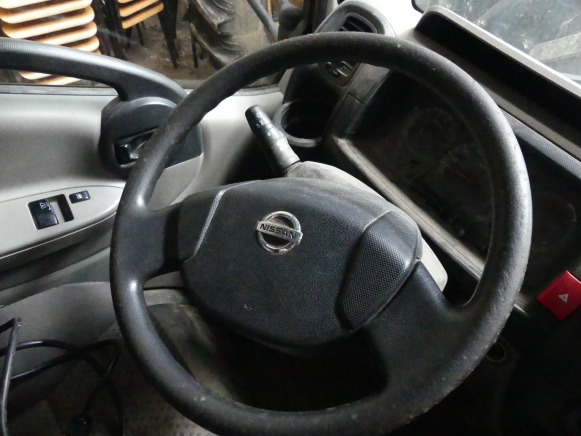 Camionnette tribenne Nissan F241 - Kipper: das Bild 5 Camionnette tribenne Nissan F241 - Kipper: das Bild 5