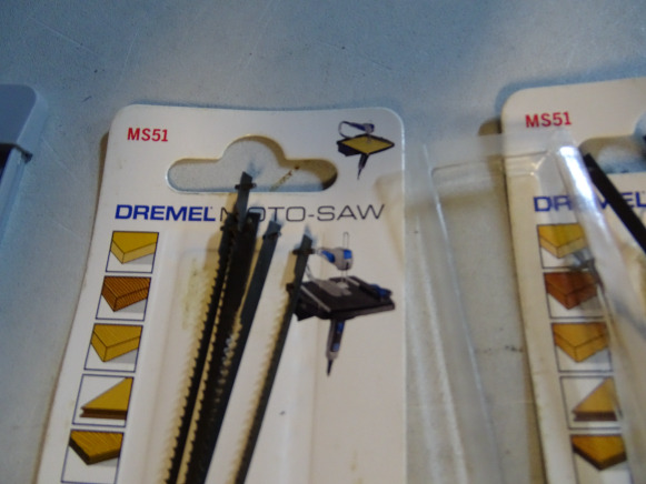 Coffret de 10 lames basic métal BOSCH T18A, T18B, T18G, Divers - Baugeräte: das Bild 4 Coffret de 10 lames basic métal BOSCH T18A, T18B, T18G, Divers - Baugeräte: das Bild 4