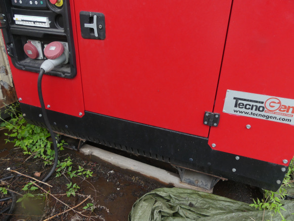 Groupe électrogène 20 KVA Technogen PK23TSX (G20) - Stromgenerator: das Bild 4 Groupe électrogène 20 KVA Technogen PK23TSX (G20) - Stromgenerator: das Bild 4