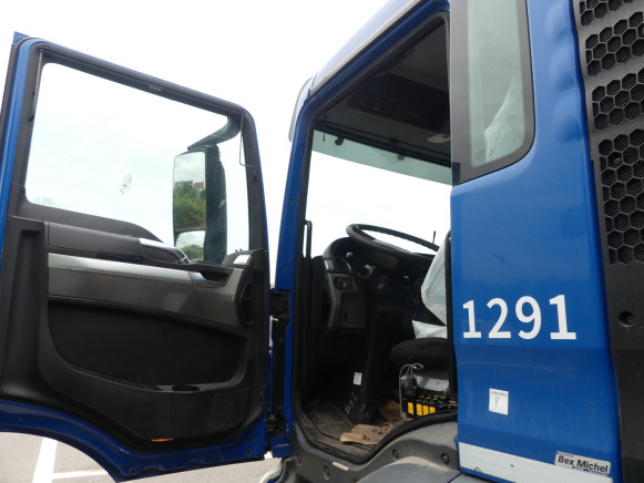 REF:1291 - Camion porte container MAN TGS (2014-500.187 km) - Containerwagen/ Wechselfahrgestell LKW: das Bild 5 REF:1291 - Camion porte container MAN TGS (2014-500.187 km) - Containerwagen/ Wechselfahrgestell LKW: das Bild 5