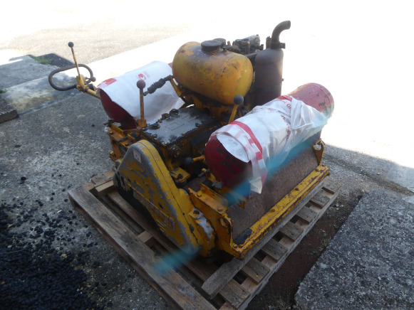 Rouleau compresseur Duomat R66 - Kleine Walze: das Bild 3 Rouleau compresseur Duomat R66 - Kleine Walze: das Bild 3