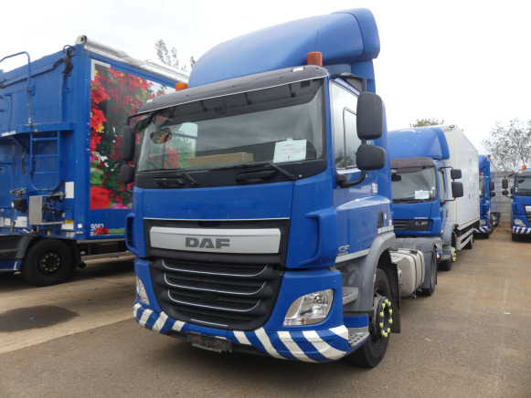 REF:7863 - Tracteur routier DAF CF440 FT (2016-468.156 km) - Sattelzugmaschine: das Bild 1 REF:7863 - Tracteur routier DAF CF440 FT (2016-468.156 km) - Sattelzugmaschine: das Bild 1