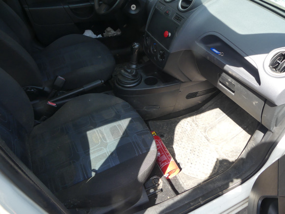 Voiture Ford FIESTA (2006-110.830 km) - PKW: das Bild 5 Voiture Ford FIESTA (2006-110.830 km) - PKW: das Bild 5