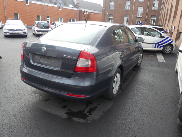 Voiture Skoda Octavia (2012-151.295 km) - PKW: das Bild 3 Voiture Skoda Octavia (2012-151.295 km) - PKW: das Bild 3