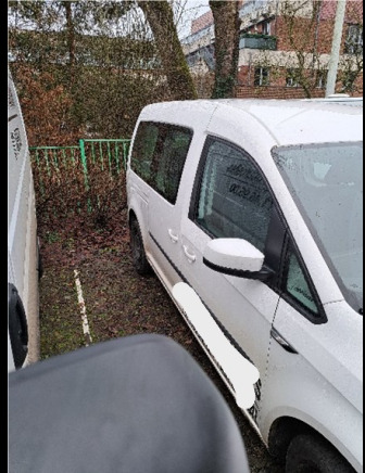 Voiture VW Caddy (2017-218.641 km-VIN:VW2ZZZ2KZHX093378) - Personentransporter: das Bild 4 Voiture VW Caddy (2017-218.641 km-VIN:VW2ZZZ2KZHX093378) - Personentransporter: das Bild 4