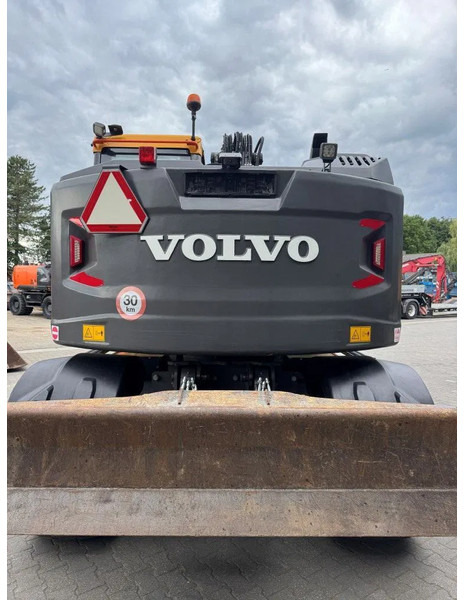 Volvo EWR150E 2019 6300 uur ! NETTE FRISSE MACHINE ! - Mobilbagger: das Bild 3 Volvo EWR150E 2019 6300 uur ! NETTE FRISSE MACHINE ! - Mobilbagger: das Bild 3