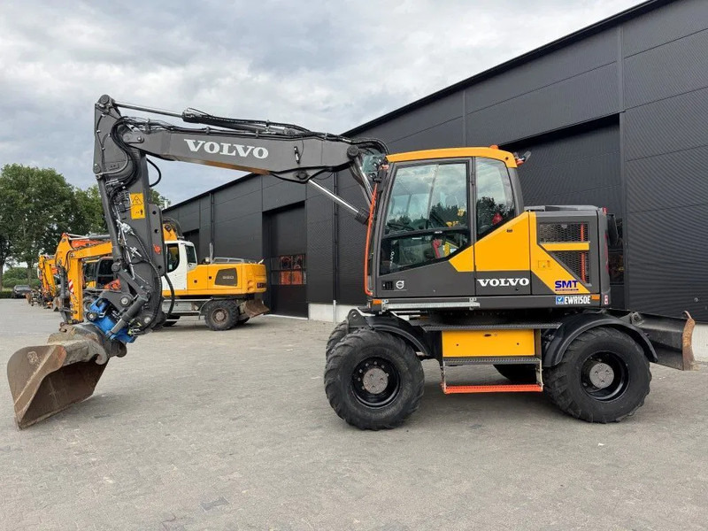 Volvo EWR150E 2019 6300 uur ! NETTE FRISSE MACHINE ! - Mobilbagger: das Bild 1 Volvo EWR150E 2019 6300 uur ! NETTE FRISSE MACHINE ! - Mobilbagger: das Bild 1