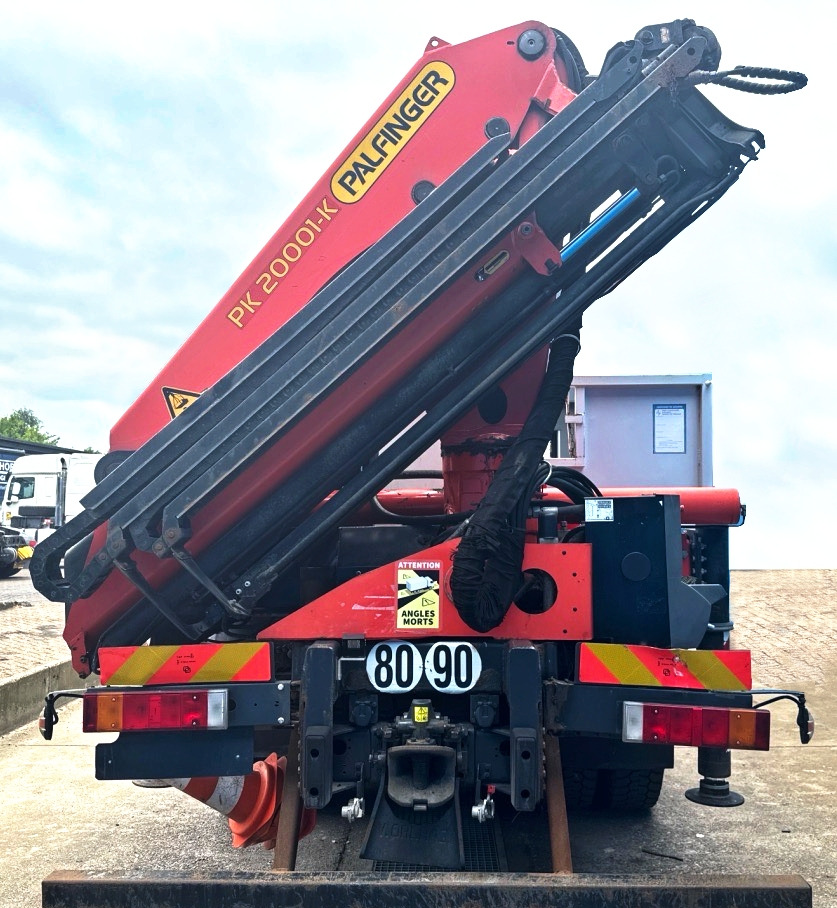 PALFINGER PK 20001 K C crane, year 2015, remote control, extra functions - Ladekran: das Bild 1 PALFINGER PK 20001 K C crane, year 2015, remote control, extra functions - Ladekran: das Bild 1