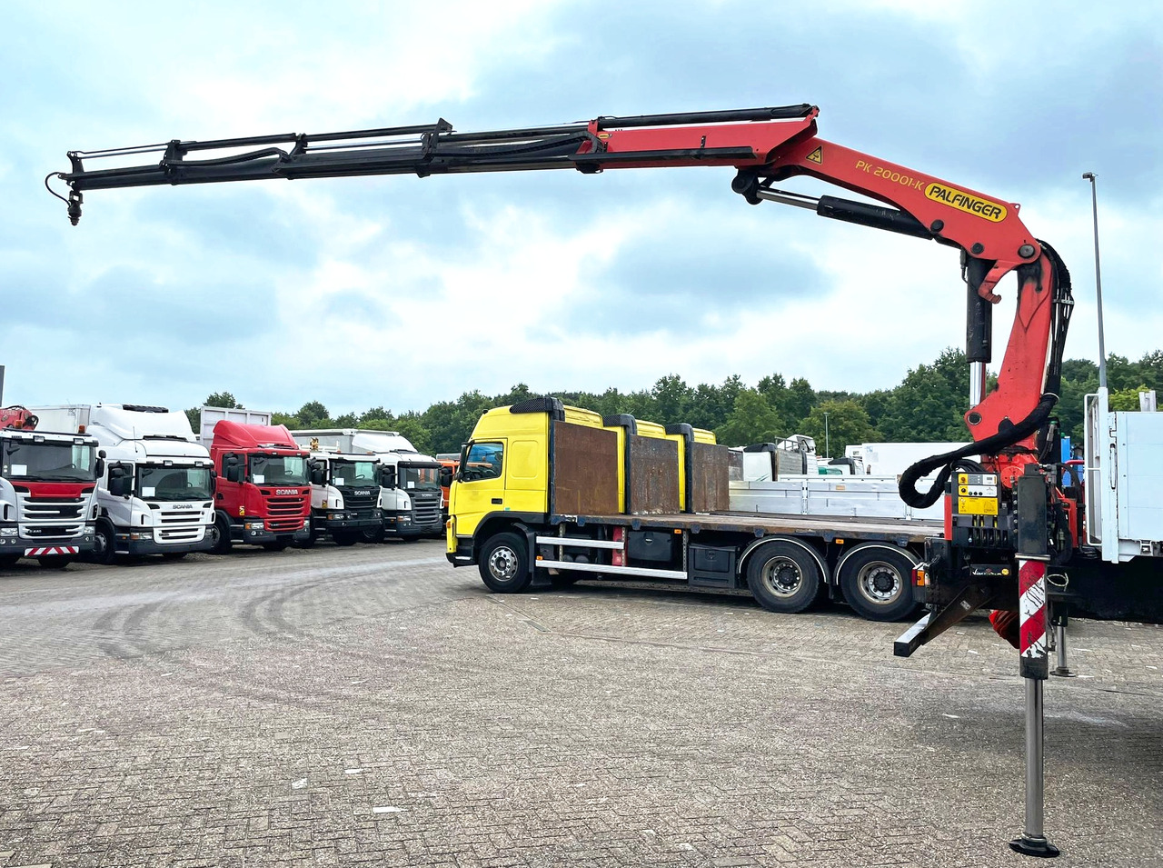 PALFINGER PK 20001 K C crane, year 2015, remote control, extra functions - Ladekran: das Bild 4 PALFINGER PK 20001 K C crane, year 2015, remote control, extra functions - Ladekran: das Bild 4