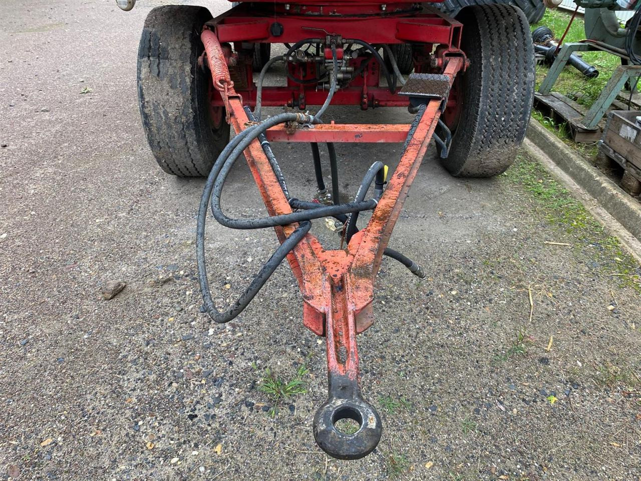 Agromet T-149 - Kipper Anhänger: das Bild 5 Agromet T-149 - Kipper Anhänger: das Bild 5