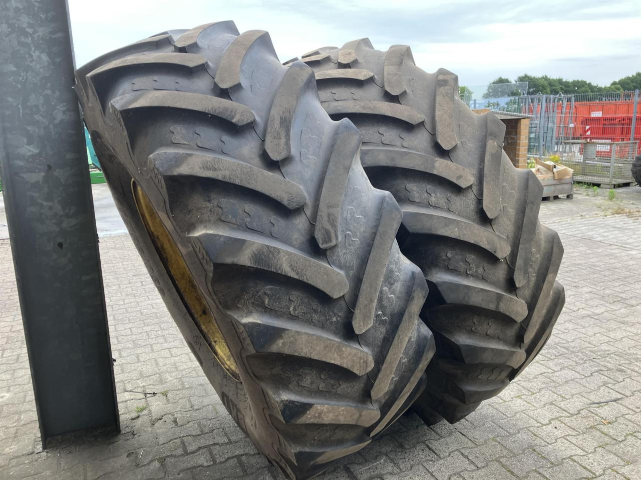 BKT 650/85R38 - Reifen für Landmaschine: das Bild 3 BKT 650/85R38 - Reifen für Landmaschine: das Bild 3