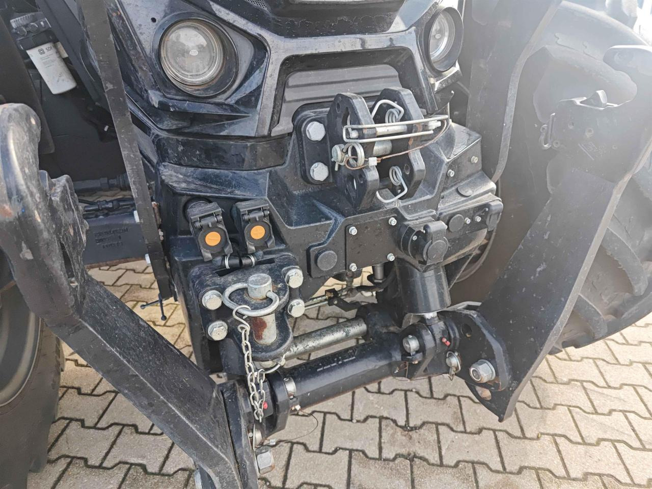 Deutz-Fahr 6215 TTV - Traktor: das Bild 4 Deutz-Fahr 6215 TTV - Traktor: das Bild 4