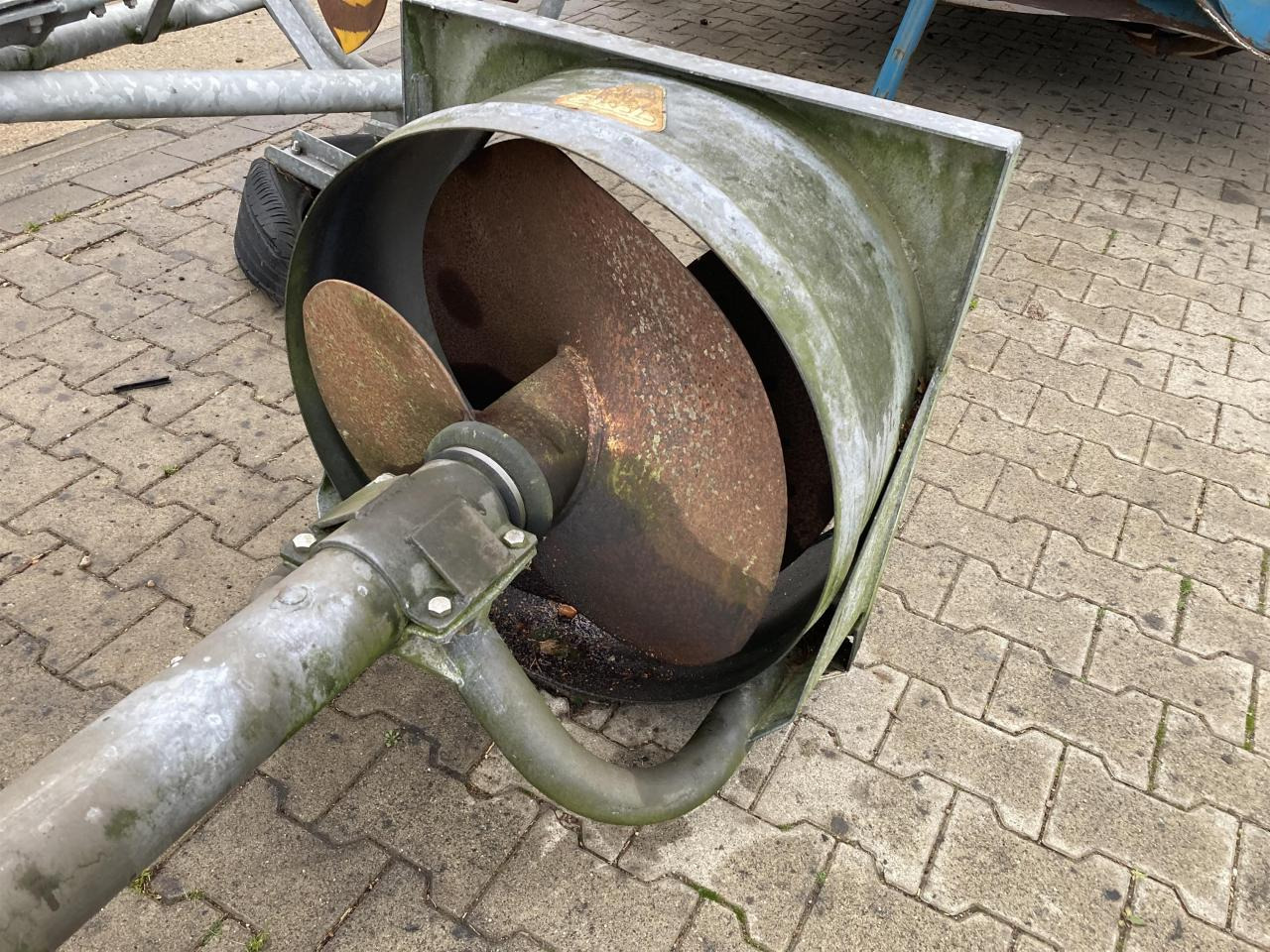Eisele AG 1 - Düngetechnik: das Bild 3 Eisele AG 1 - Düngetechnik: das Bild 3