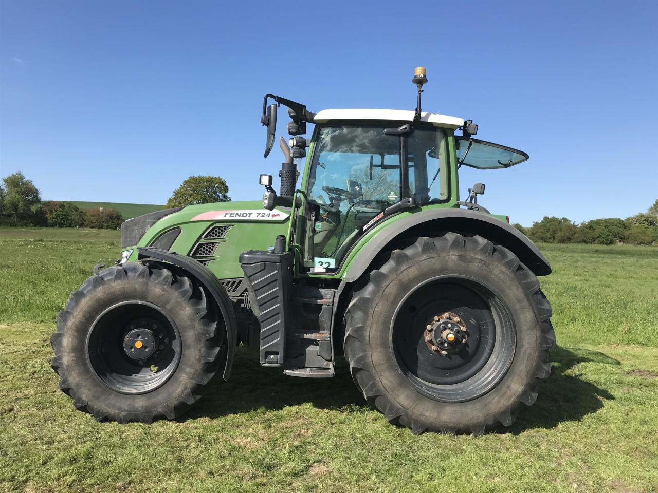 Fendt 724 Vario - Traktor: das Bild 1 Fendt 724 Vario - Traktor: das Bild 1