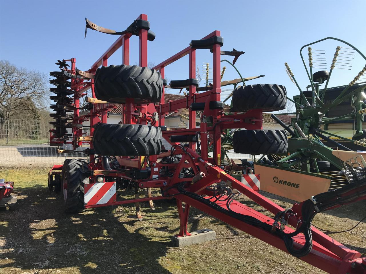 Horsch Terrano 5FM - Grubber: das Bild 4 Horsch Terrano 5FM - Grubber: das Bild 4