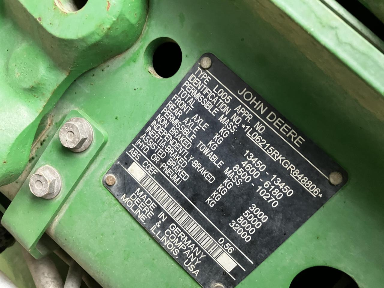 Traktor John Deere 6215R: das Bild 13