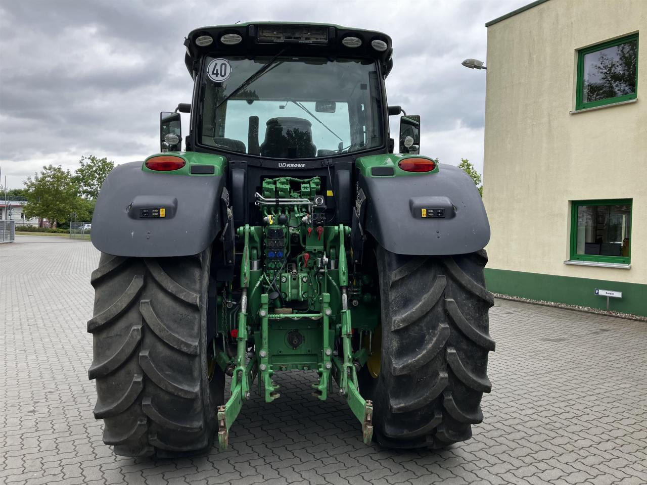 John Deere 6215R - Traktor: das Bild 5 John Deere 6215R - Traktor: das Bild 5