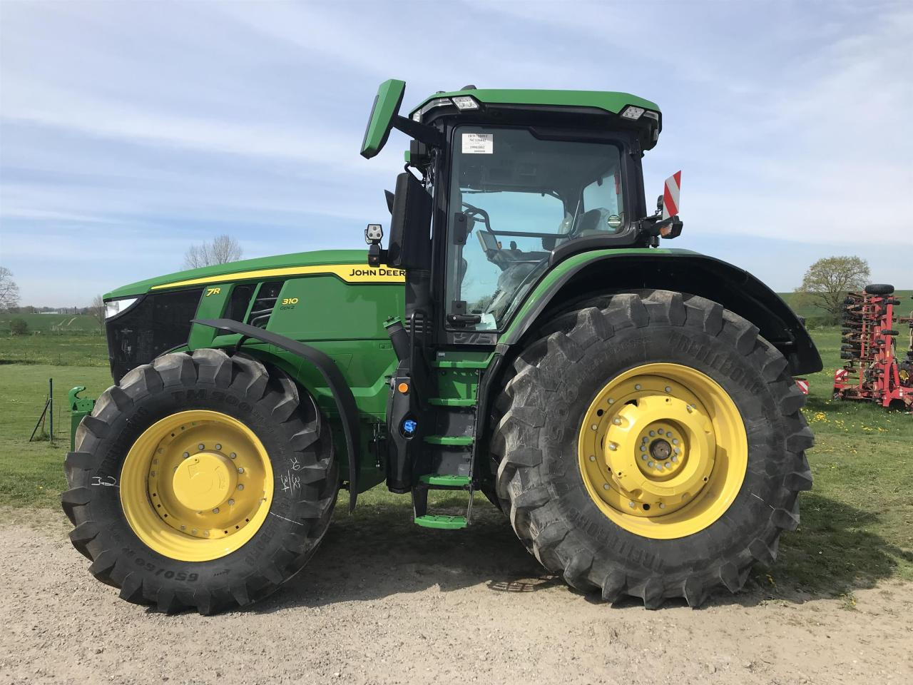 John Deere 7R 310 - Traktor: das Bild 1 John Deere 7R 310 - Traktor: das Bild 1