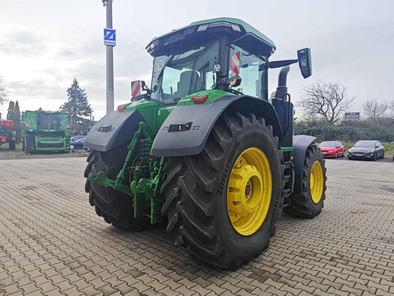 John Deere 7R 330 - Traktor: das Bild 3 John Deere 7R 330 - Traktor: das Bild 3