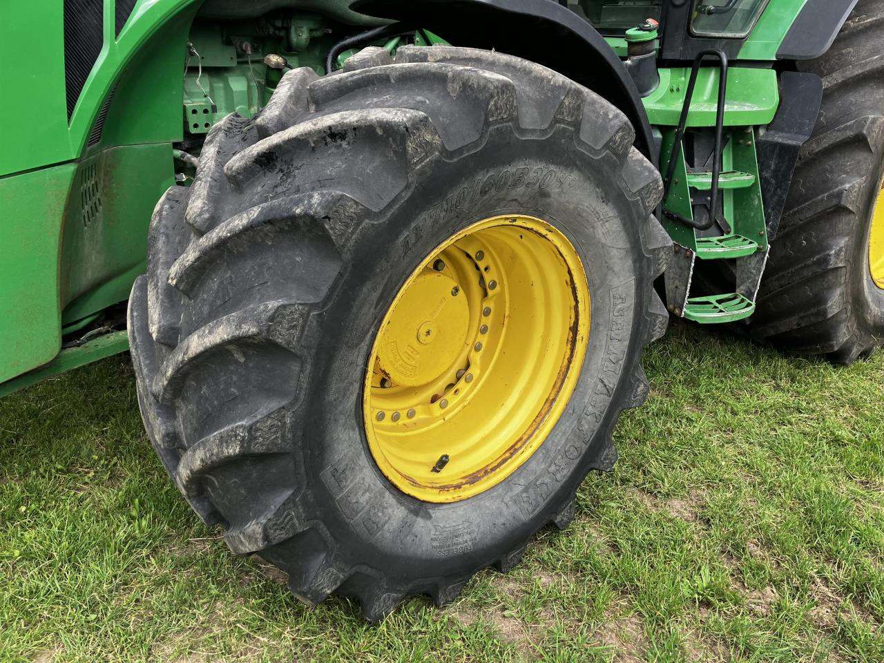 Traktor John Deere 8285R: das Bild 10