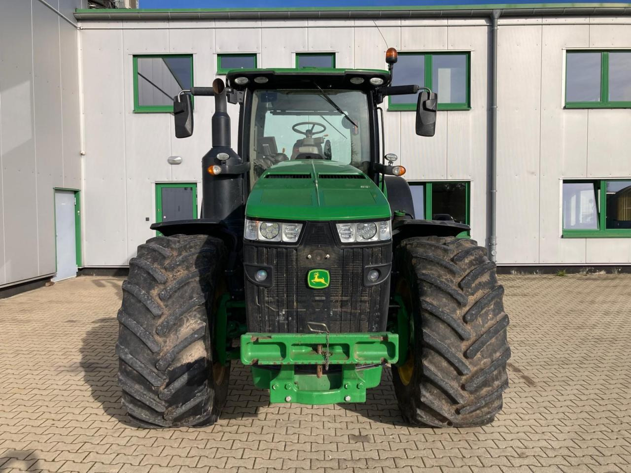 John Deere 8370R - Traktor: das Bild 2 John Deere 8370R - Traktor: das Bild 2