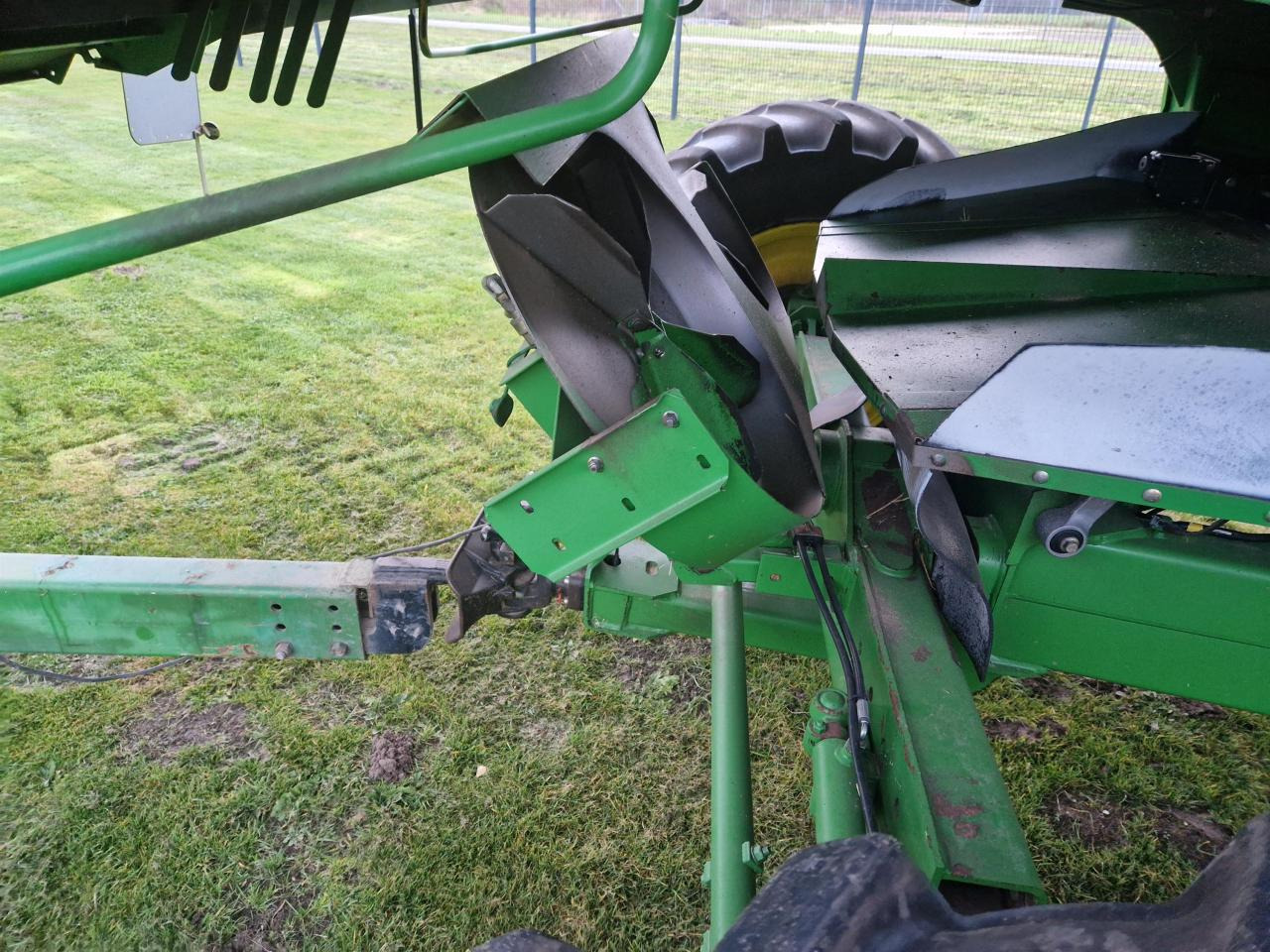 John Deere 9640i WTS HM - Mähdrescher: das Bild 5 John Deere 9640i WTS HM - Mähdrescher: das Bild 5