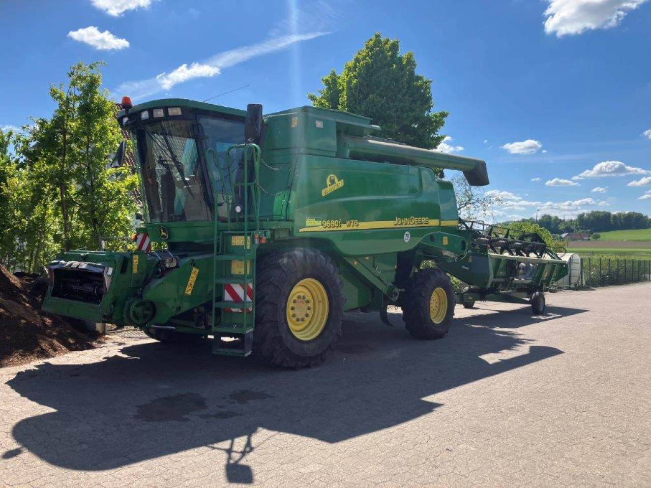 John Deere 9680I WTS HM - Mähdrescher: das Bild 1 John Deere 9680I WTS HM - Mähdrescher: das Bild 1