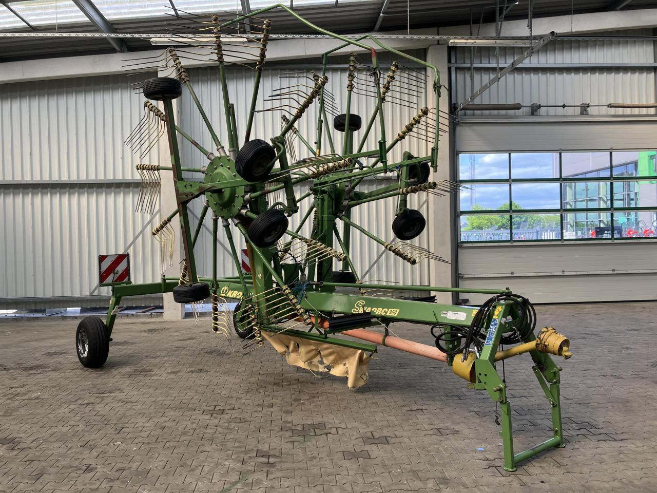 Krone SWADRO 900 - Heuwender/ Wenderechen: das Bild 2 Krone SWADRO 900 - Heuwender/ Wenderechen: das Bild 2