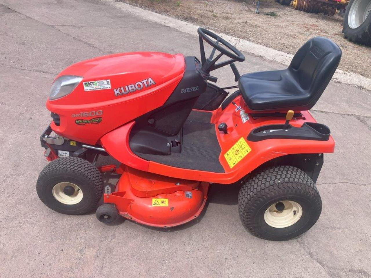 Kubota GR1600-ID-II - Rasenmäher: das Bild 1 Kubota GR1600-ID-II - Rasenmäher: das Bild 1