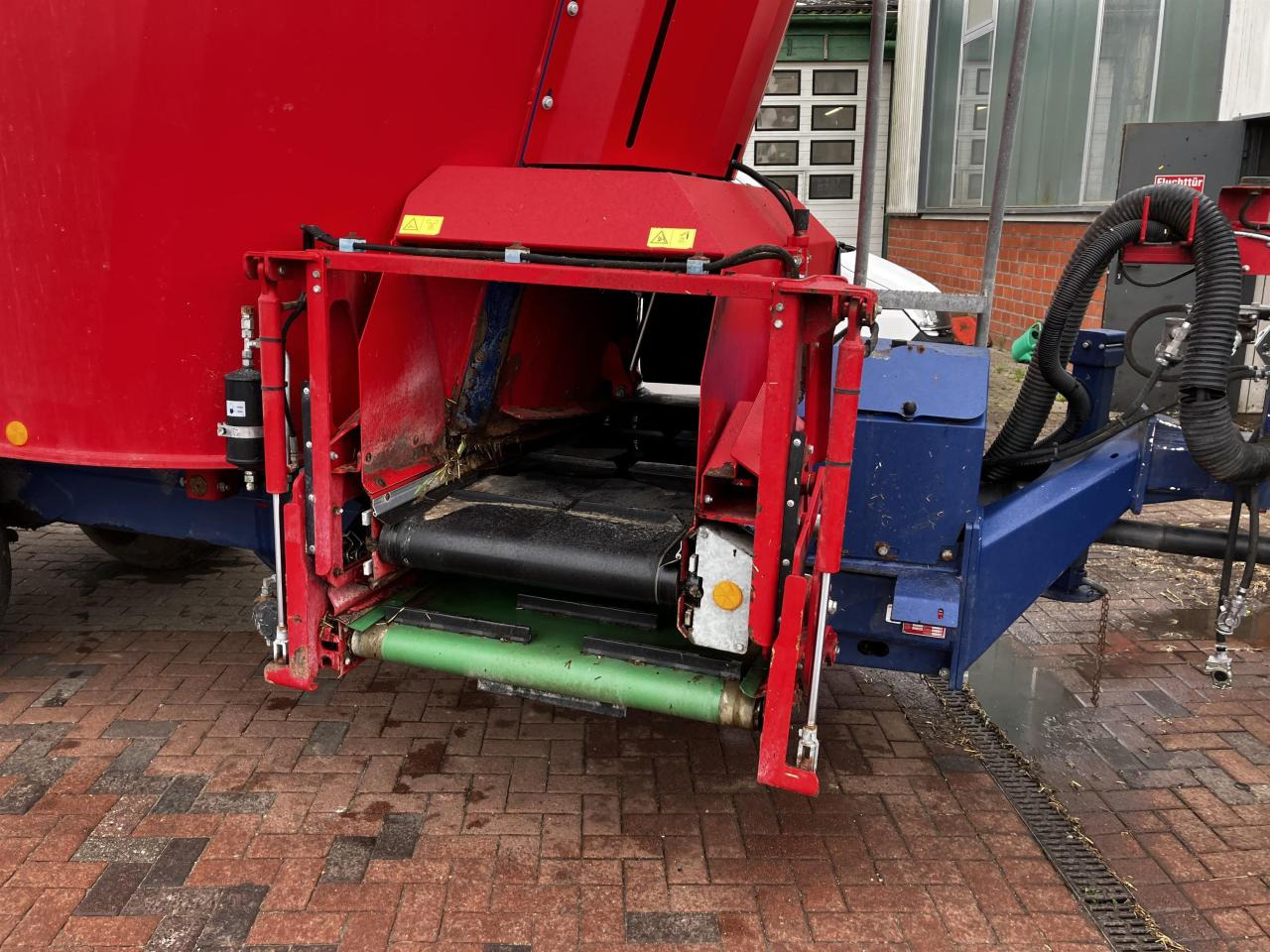 Mayer Trailed Line DUO 18 - Futtermischwagen: das Bild 4 Mayer Trailed Line DUO 18 - Futtermischwagen: das Bild 4