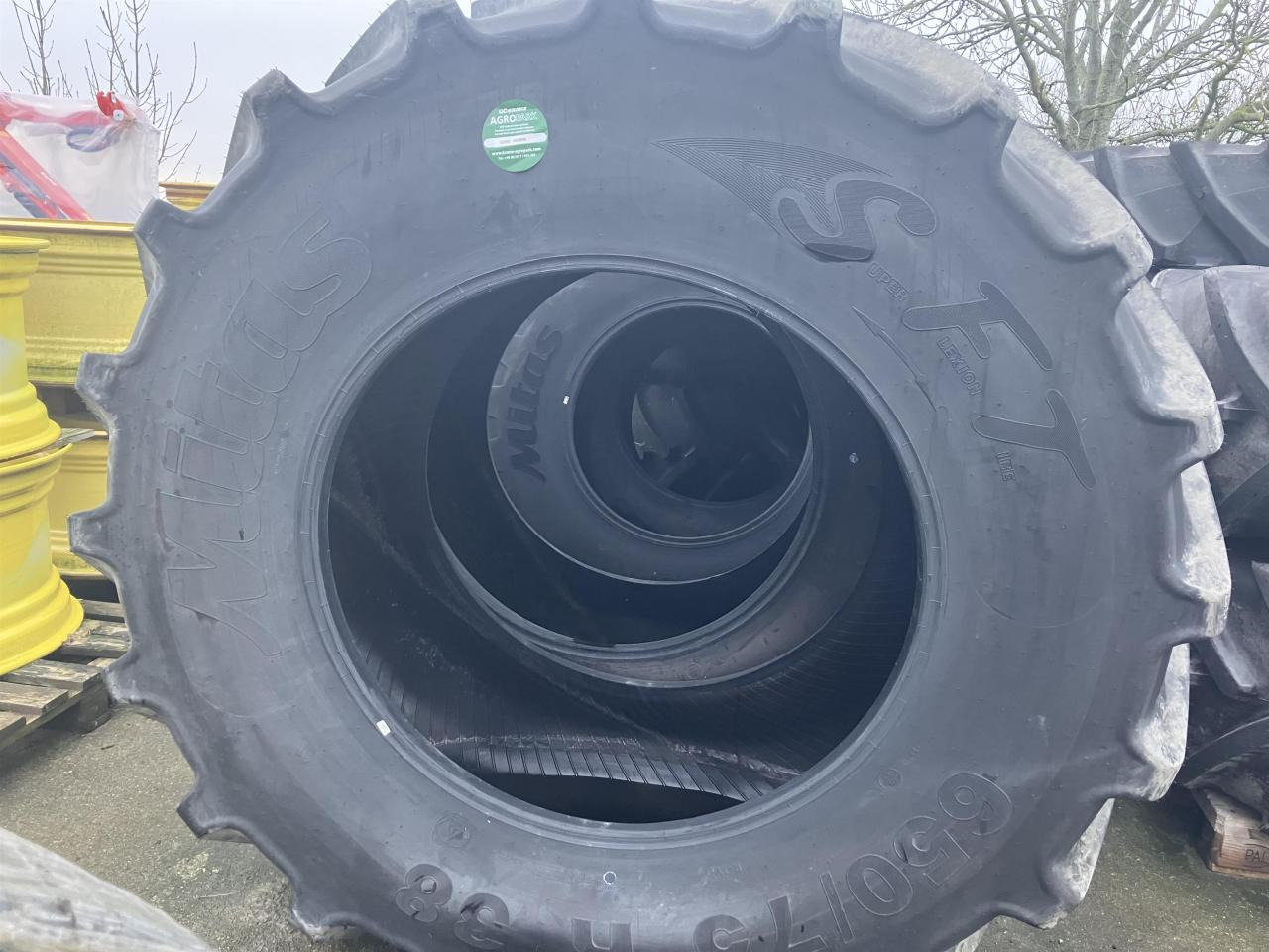 Mitas 650/75R38 - Reifen für Landmaschine: das Bild 1 Mitas 650/75R38 - Reifen für Landmaschine: das Bild 1