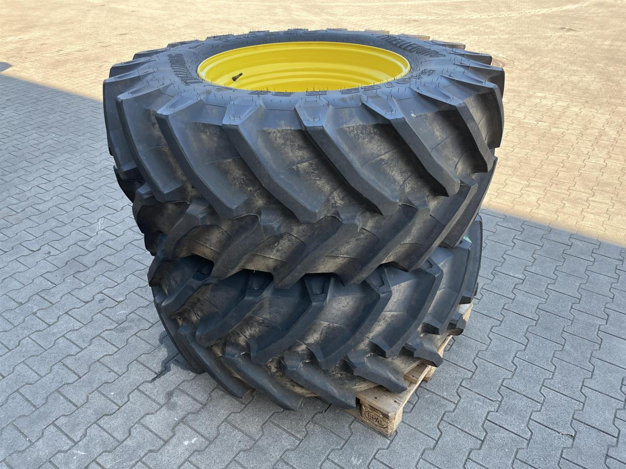 Trelleborg 540/65R28 - Reifen für Landmaschine: das Bild 1 Trelleborg 540/65R28 - Reifen für Landmaschine: das Bild 1