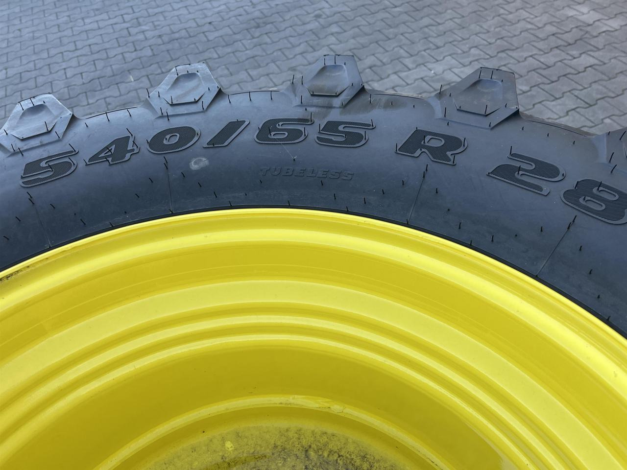 Trelleborg 540/65R28 - Reifen für Landmaschine: das Bild 4 Trelleborg 540/65R28 - Reifen für Landmaschine: das Bild 4