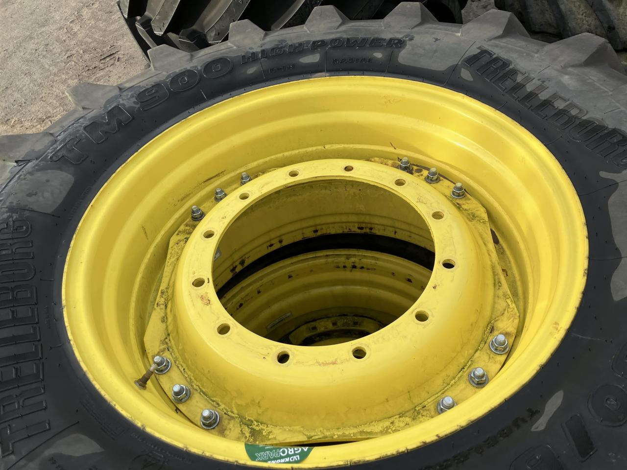 Trelleborg 650/60R34 - Reifen für Landmaschine: das Bild 4 Trelleborg 650/60R34 - Reifen für Landmaschine: das Bild 4