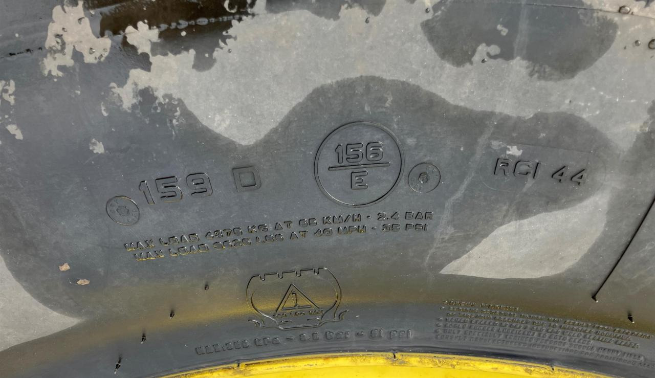 Trelleborg 650/60R34 - Reifen für Landmaschine: das Bild 3 Trelleborg 650/60R34 - Reifen für Landmaschine: das Bild 3