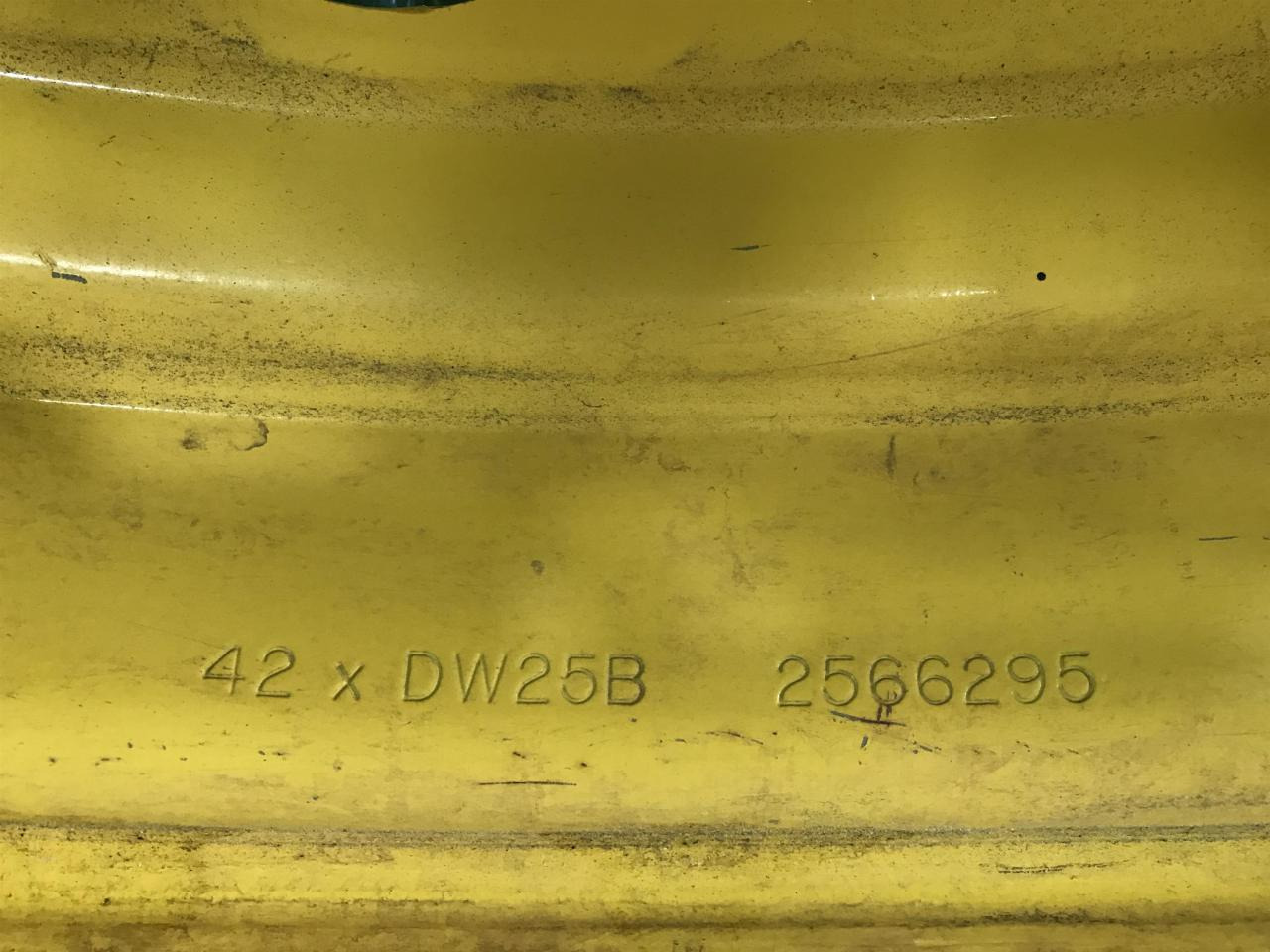 Trelleborg 710/75R42 - Reifen für Landmaschine: das Bild 3 Trelleborg 710/75R42 - Reifen für Landmaschine: das Bild 3