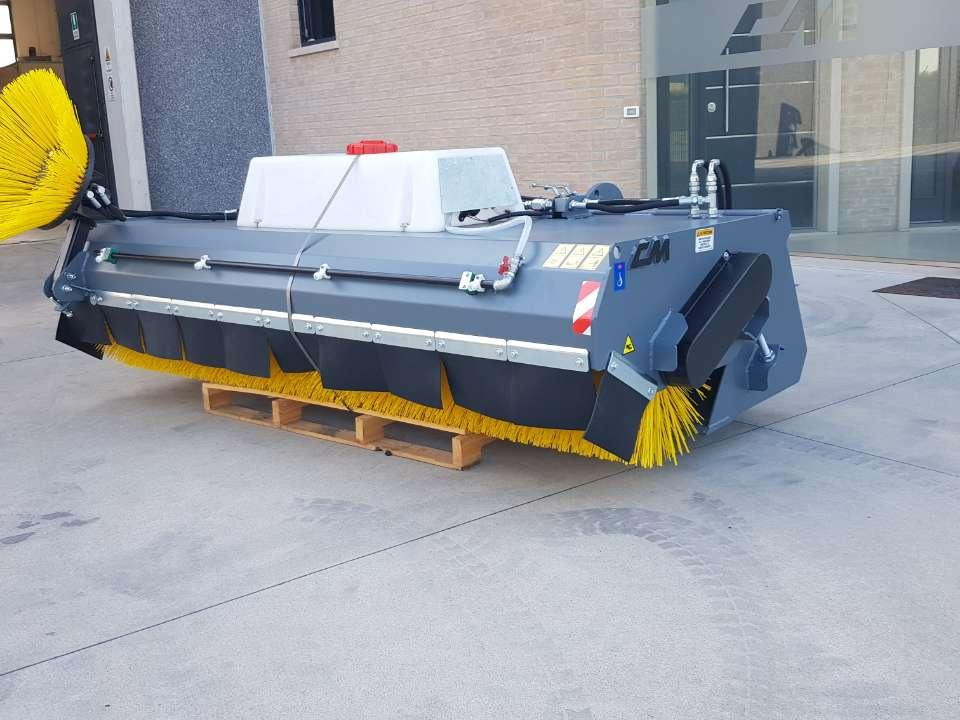 CM CM Crusher CBS 225 - Kehrbesen für Kompaktlader: das Bild 1 CM CM Crusher CBS 225 - Kehrbesen für Kompaktlader: das Bild 1