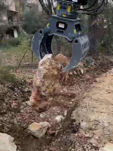 CM CM Crusher G160 - Klammergeräte für Kompaktlader: das Bild 1 CM CM Crusher G160 - Klammergeräte für Kompaktlader: das Bild 1