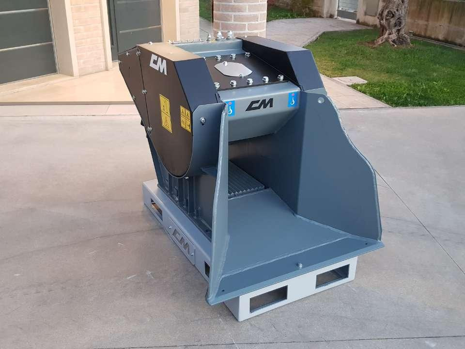 CM Crusher CBF-L 80 - Schaufel für Bagger: das Bild 1 CM Crusher CBF-L 80 - Schaufel für Bagger: das Bild 1