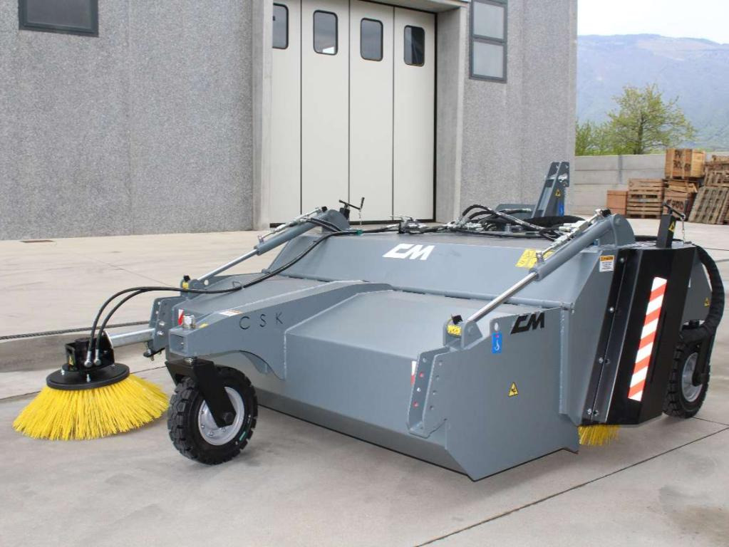 CM Crusher CSK 200 Sweeping Bucket - Kehrbesen für Kompaktlader: das Bild 1 CM Crusher CSK 200 Sweeping Bucket - Kehrbesen für Kompaktlader: das Bild 1