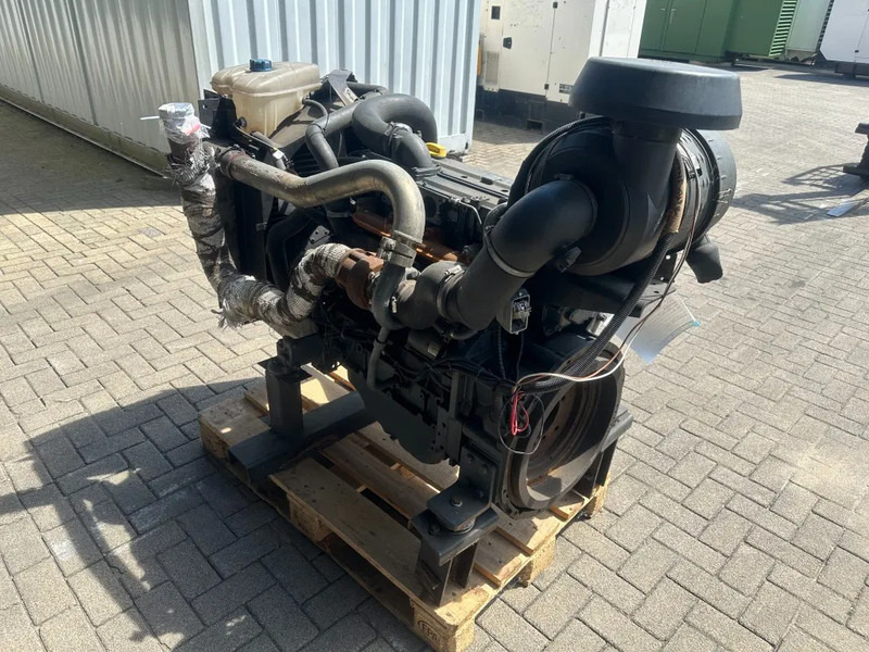 Deutz BF4M 1013 Diesel Engine 4 cylinder 102 kW / 137 HP - Motor für Flurförderzeug: das Bild 3 Deutz BF4M 1013 Diesel Engine 4 cylinder 102 kW / 137 HP - Motor für Flurförderzeug: das Bild 3