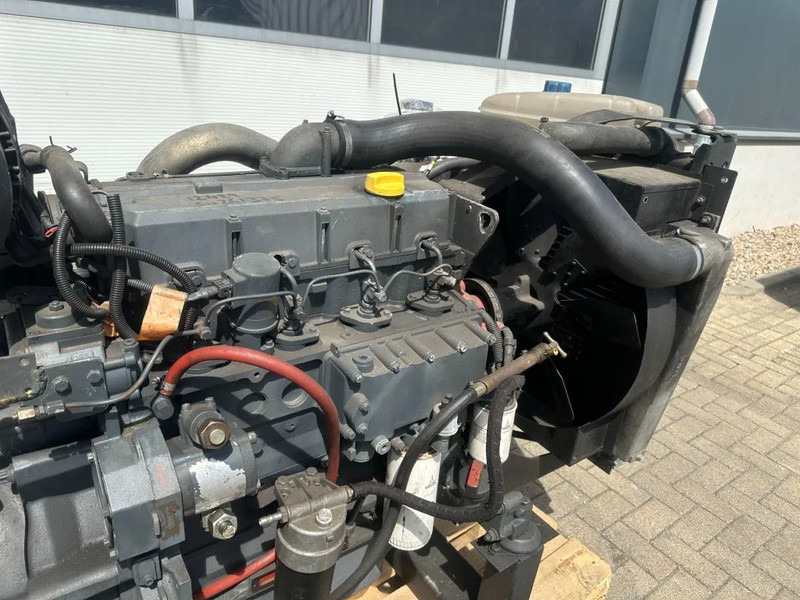 Deutz BF4M 1013 Diesel Engine 4 cylinder 102 kW / 137 HP - Motor für Flurförderzeug: das Bild 5 Deutz BF4M 1013 Diesel Engine 4 cylinder 102 kW / 137 HP - Motor für Flurförderzeug: das Bild 5