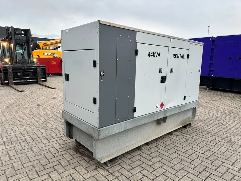 Europower EPUS44TDE Kubota Leroy Somer 44 kVA Supersilent Rental generatorset - Stromgenerator: das Bild 4 Europower EPUS44TDE Kubota Leroy Somer 44 kVA Supersilent Rental generatorset - Stromgenerator: das Bild 4
