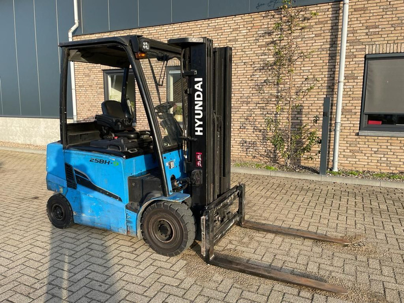 Elektrostapler Hyundai 25BH-9 Elektra 2.5 ton Triplex Freelift Sideshift Heftruck: das Bild 16