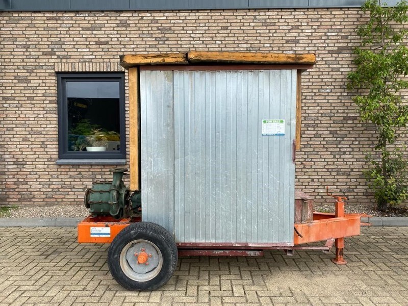 Iveco 8061 I 25.00 Waterpomp Caprari 144 m3 / h 12 Bar Mobiele Beregenings pompset - Wasserpumpe: das Bild 1 Iveco 8061 I 25.00 Waterpomp Caprari 144 m3 / h 12 Bar Mobiele Beregenings pompset - Wasserpumpe: das Bild 1