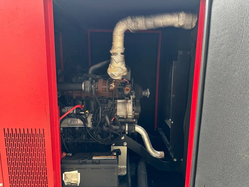 Iveco FPT Tecnogen Mecc Alte Spa 40 kVA Silent generatorset - Stromgenerator: das Bild 4 Iveco FPT Tecnogen Mecc Alte Spa 40 kVA Silent generatorset - Stromgenerator: das Bild 4