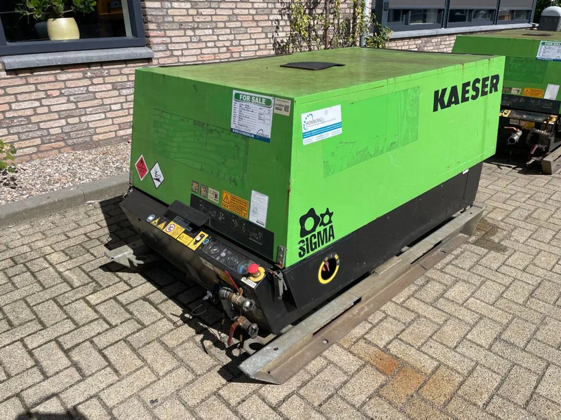 Kaeser M43 Kubota 4,2 m3 / min 7 Bar 30 kW Silent Diesel Compressor - Luftkompressor: das Bild 2 Kaeser M43 Kubota 4,2 m3 / min 7 Bar 30 kW Silent Diesel Compressor - Luftkompressor: das Bild 2
